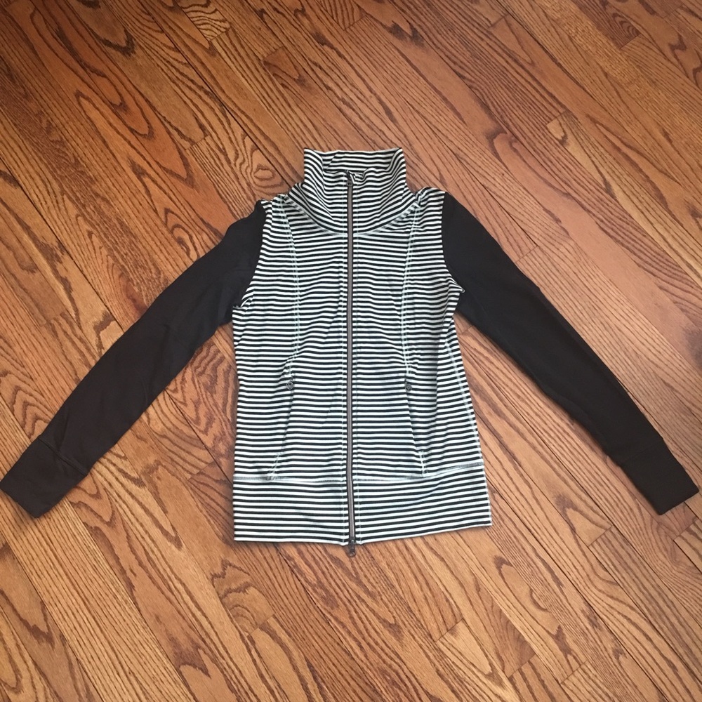 Lululemon striped zip up with high collar size 8